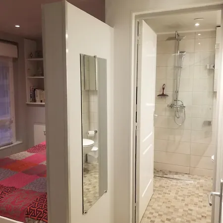 Au Calme Et Central, Proche Thermes Apartament *